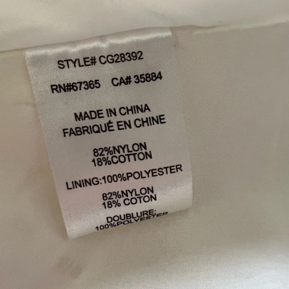 Cupcakes & Cashmere white eyelet lace dress size 6 - Picture 8 of 9